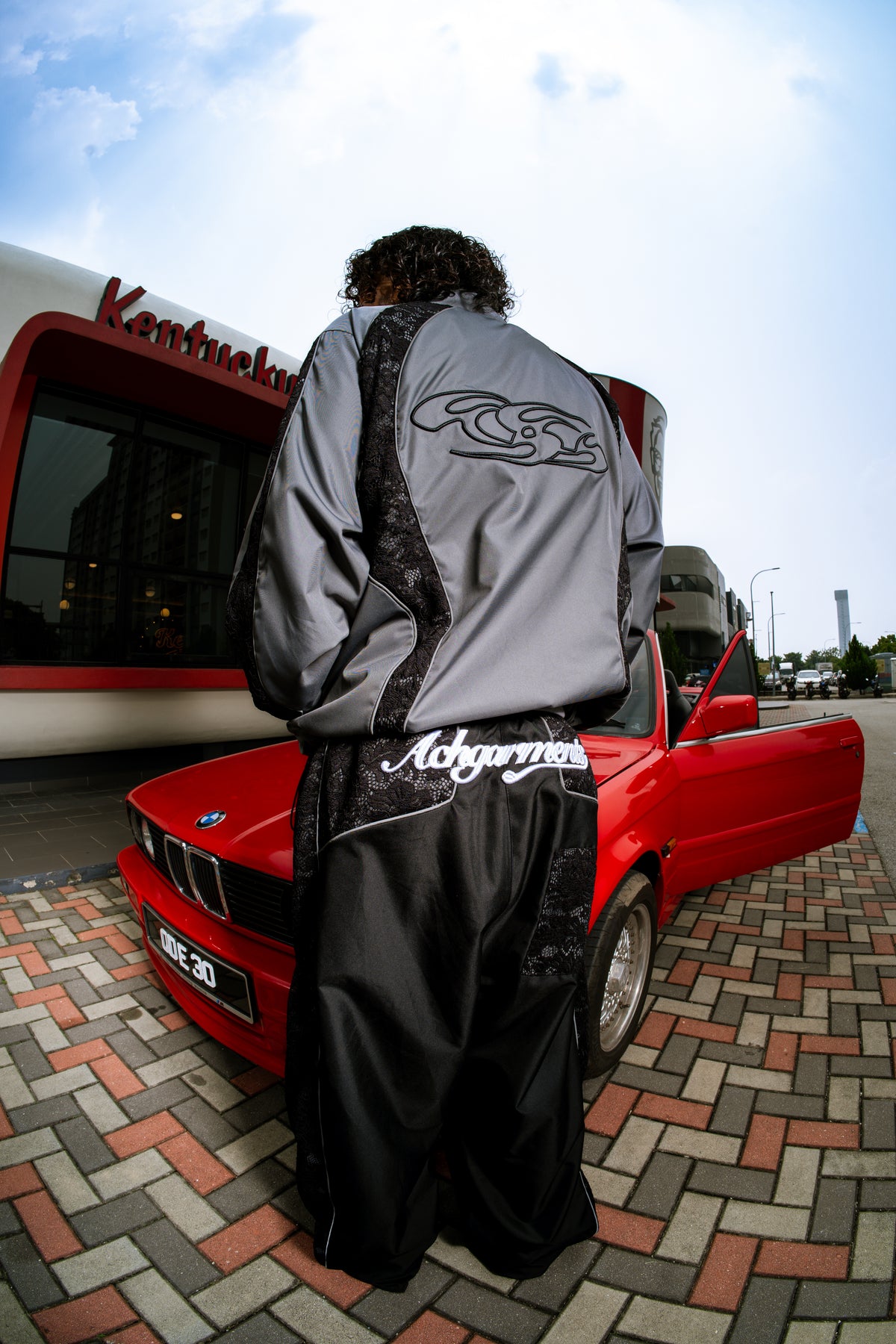 -FLOWERLACES WINDBREAKER