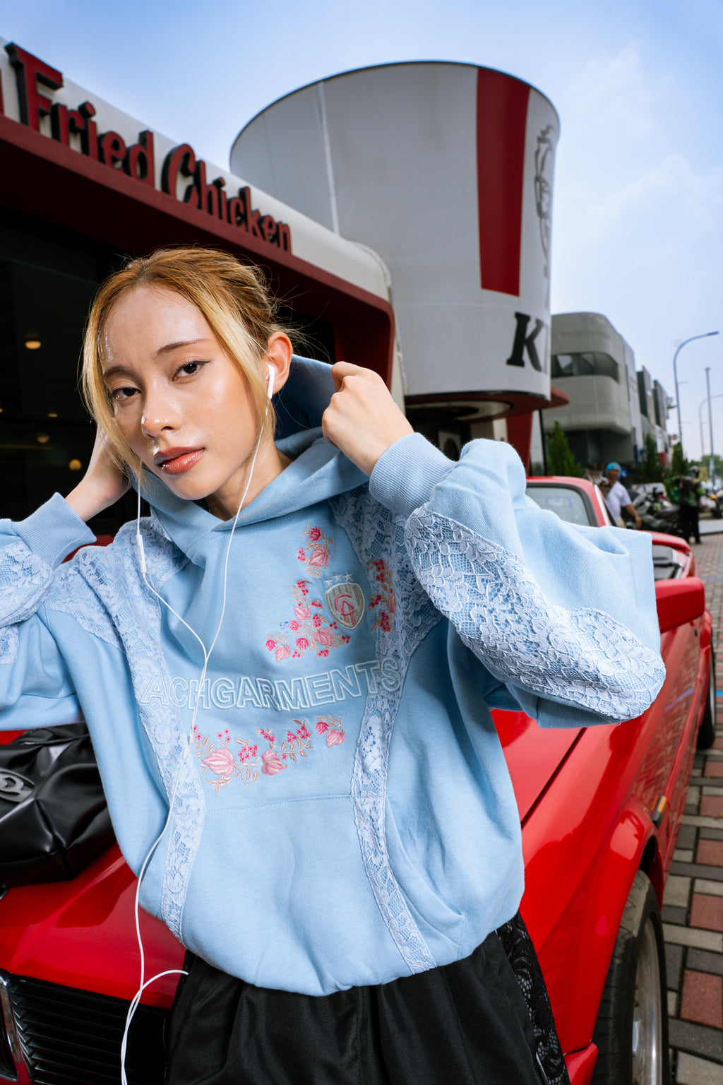 -FLOWERLACES HOODIE