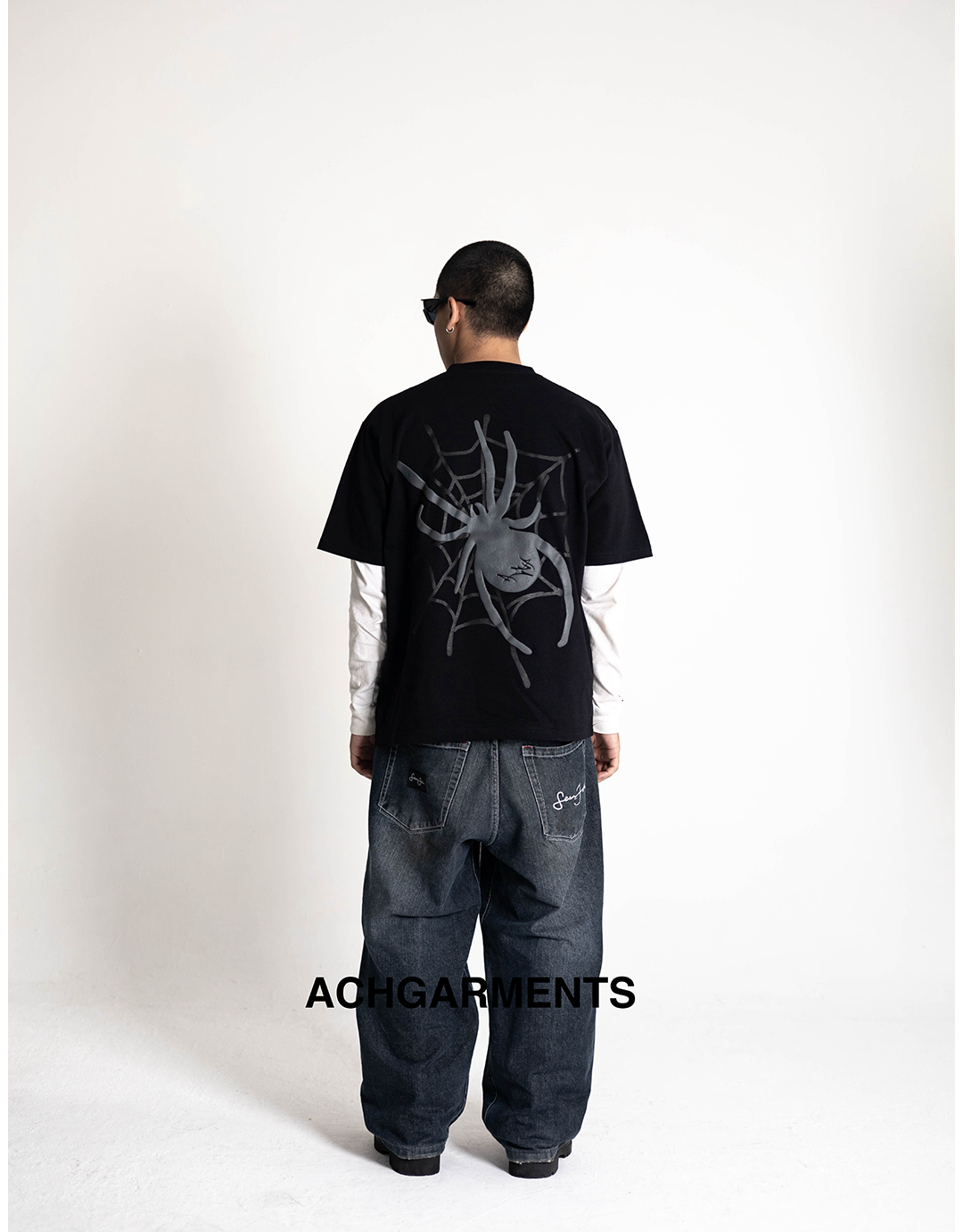 T-SHIRT BLACK